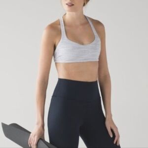 Lululemon Free To Be Zen Bra Wee Are From Space Alpine White Battleship Sz 6